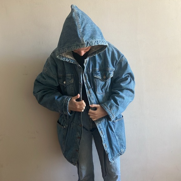 Vtg Levi’s Denim Hooded Mid Weight Jacket Fully Lined w/ Drawstring Waist Sz M - Picture 3 of 10